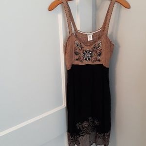 Embroidery and beaded detail summer dress